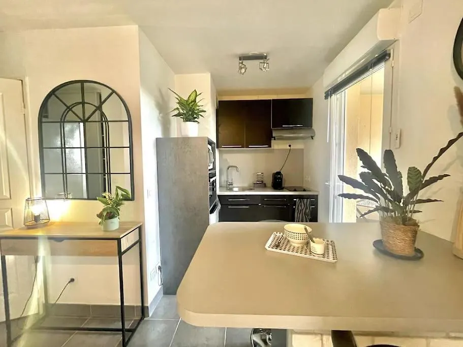 Apartment Grand Studio Avec Coin Nuit, Proche Mer Et Montagnes Roquebrune-sur-Argens France
